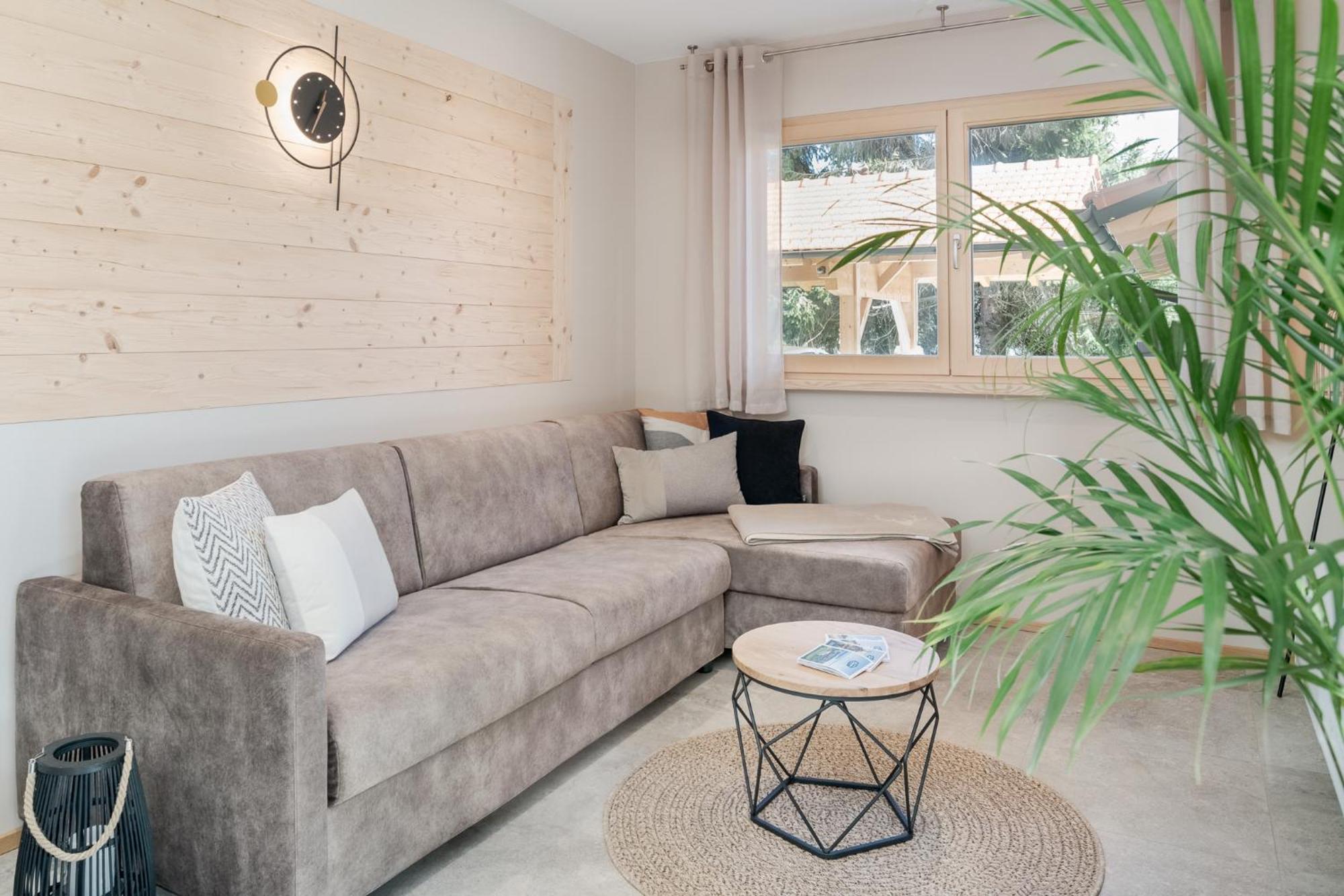 Fenjoy: Ferienapartment Mit Terrasse / Zentral / Bbq Bernau am Chiemsee Kültér fotó
